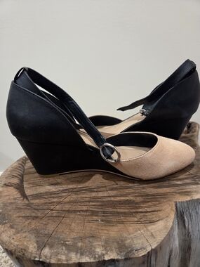 torrid Two-Tone Black and Nude Wedge Pumps